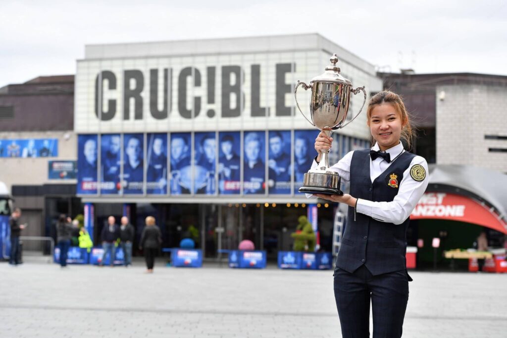 努查鲁特·旺哈鲁泰Nutcharut Wongharuthai（Mink）